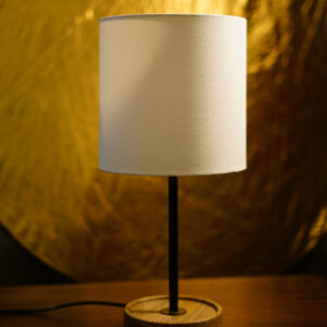 KIA Table lamp white